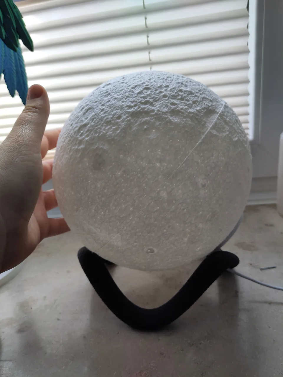 Mond Lampe