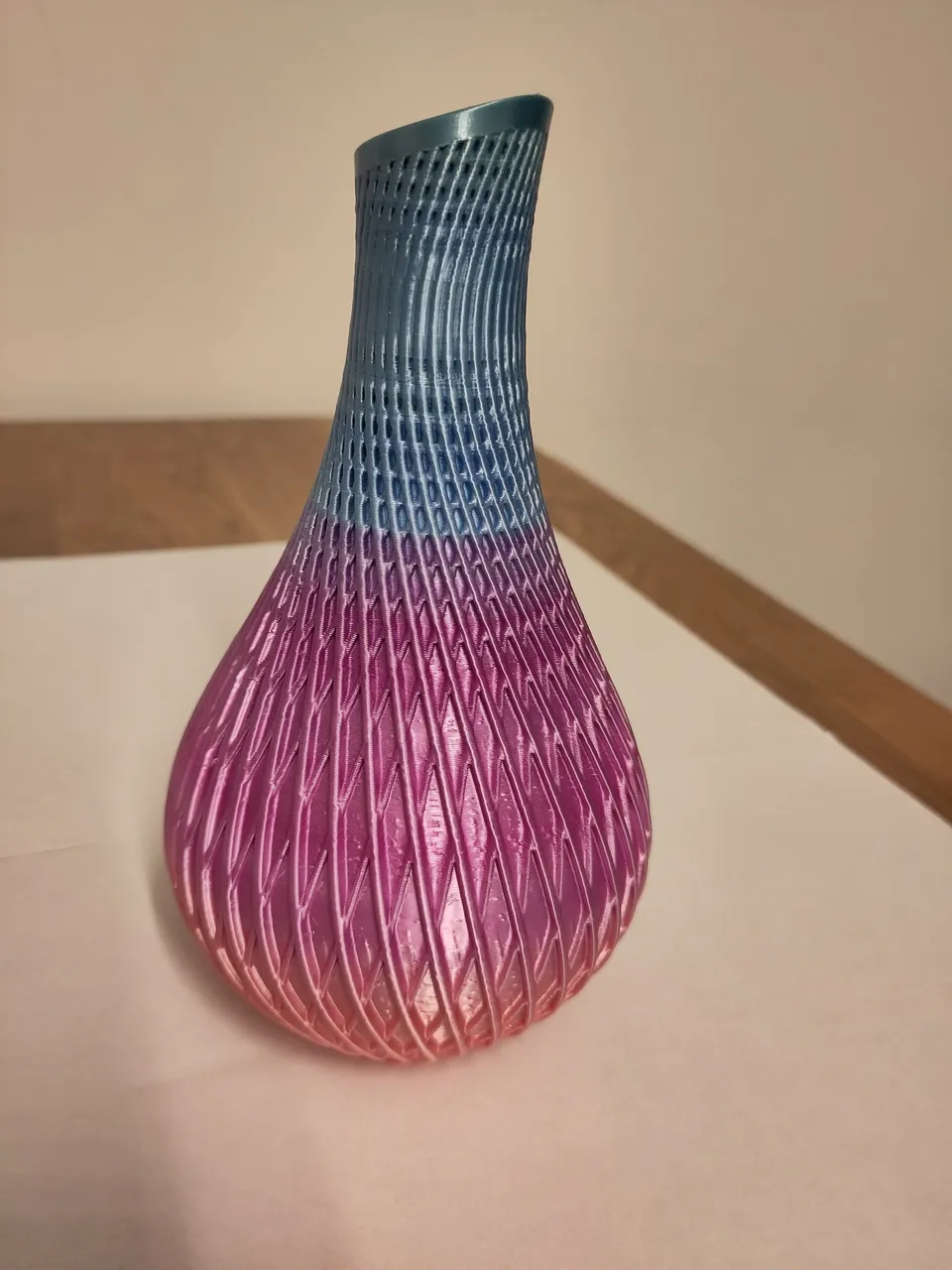 Regenbogen-Vase